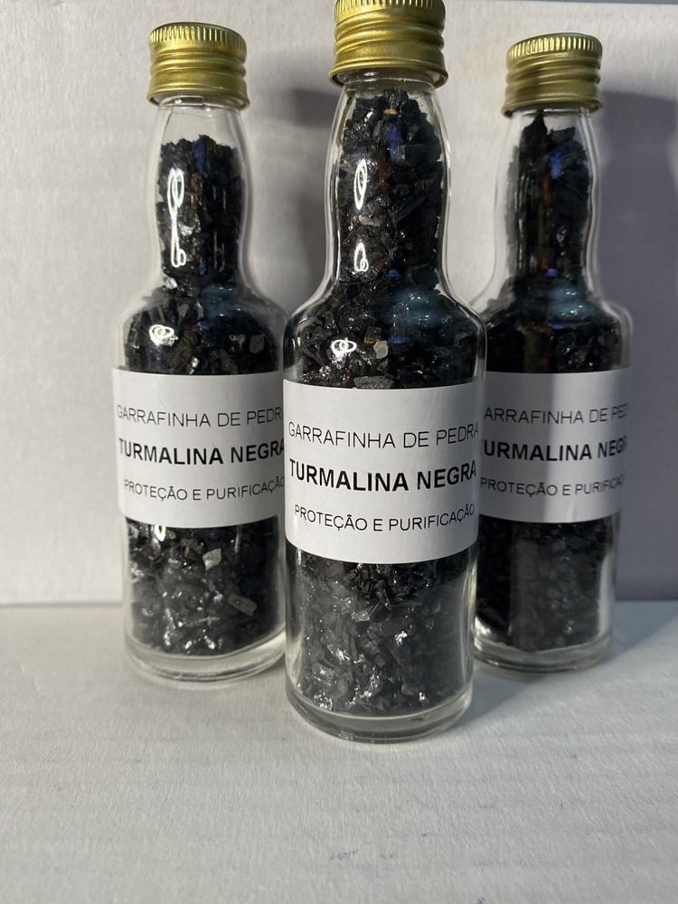 garrafinha de turmalina negra garrafinha de turmalina negra